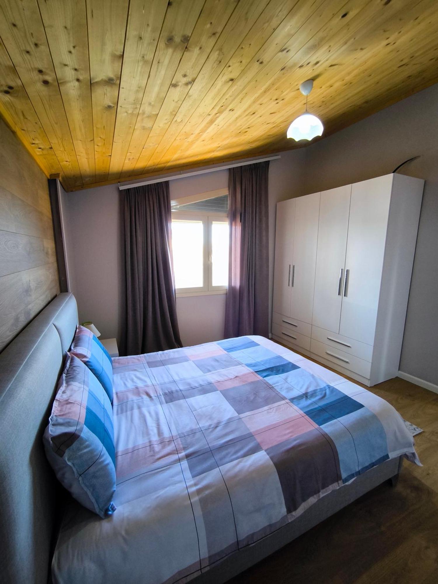 Albanian Traditions Legacy Appartement Durrës