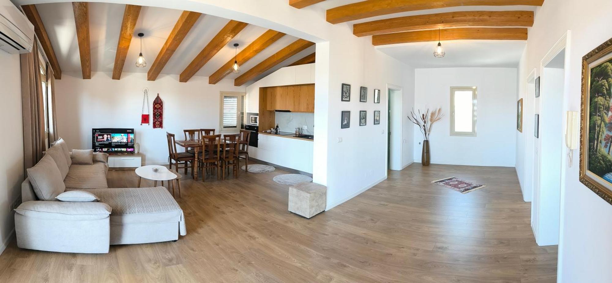 Albanian Traditions Legacy Appartement